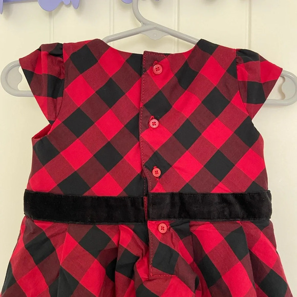 NWOT | Carter’s baby girl’s special occasion plaid patterned dress — 12 months - Picture 7 of 7
